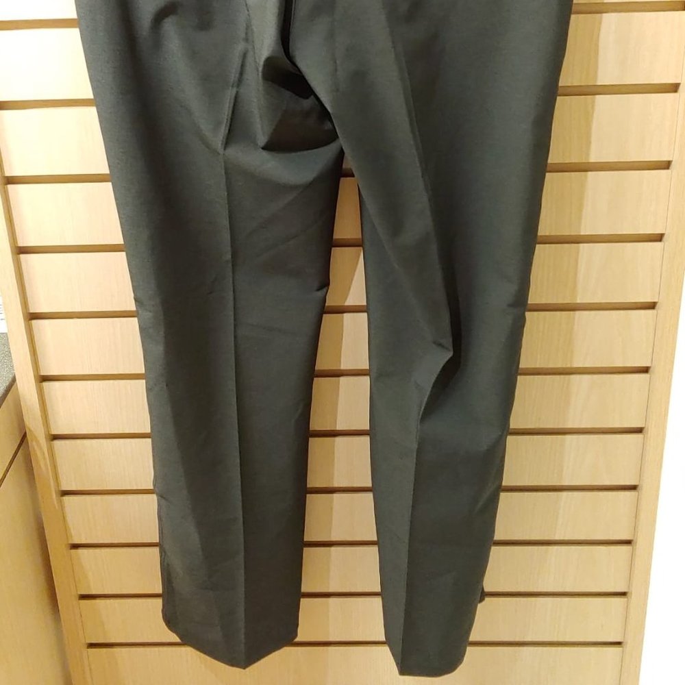 Greg Norman Men’s Performance Classic Travel Dress Pants Gray - Picture 4 of 7